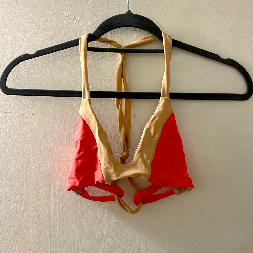 Acacia top